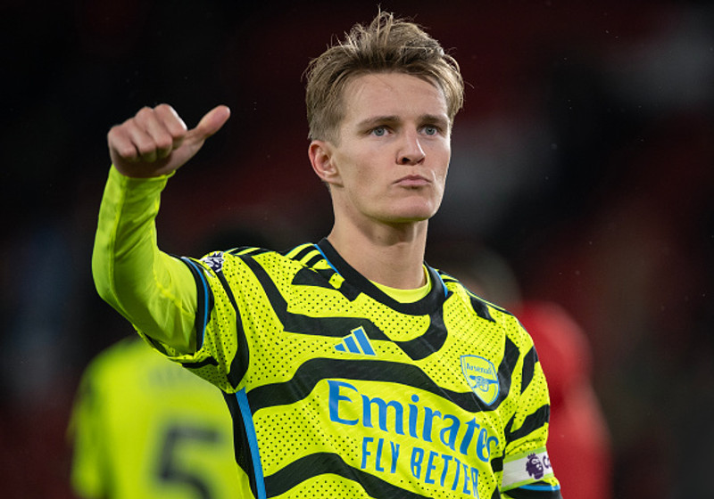 <b>Miðjumaður: Martin Ödegaard (Arsenal)</b> - Fyrirliði Arsenal hefur sýnt gríðarlega yfirvegun og stöðugleika í titilbaráttu liðsins.