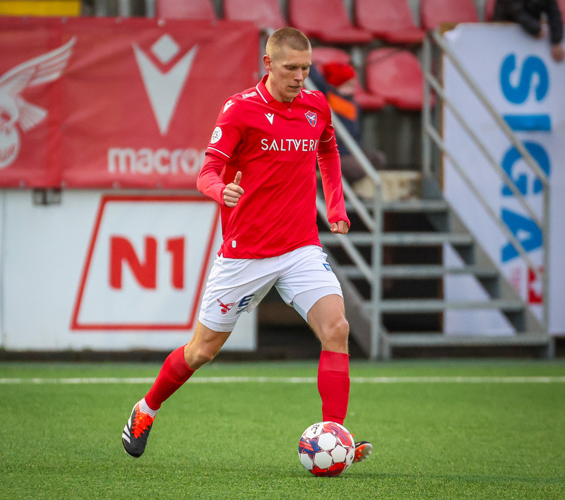 Myndaveisla: ÍA vann fyrsta leik Gylfa með Val