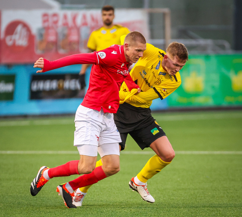 Myndaveisla: ÍA vann fyrsta leik Gylfa með Val