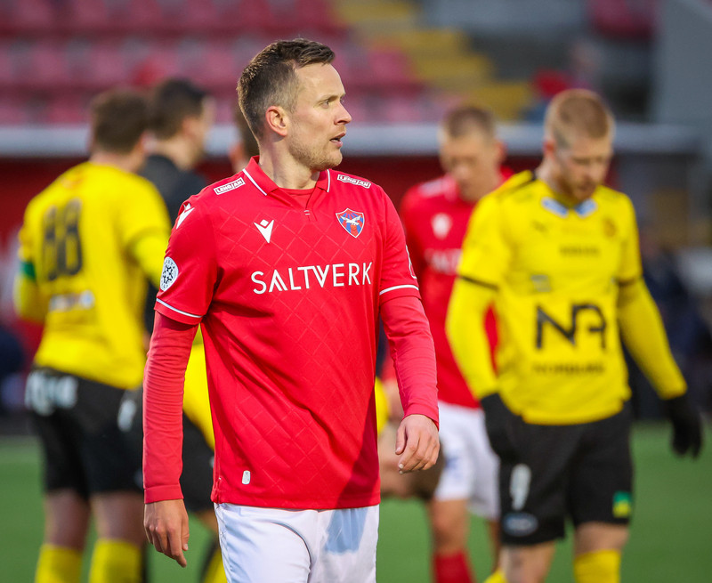 Myndaveisla: ÍA vann fyrsta leik Gylfa með Val