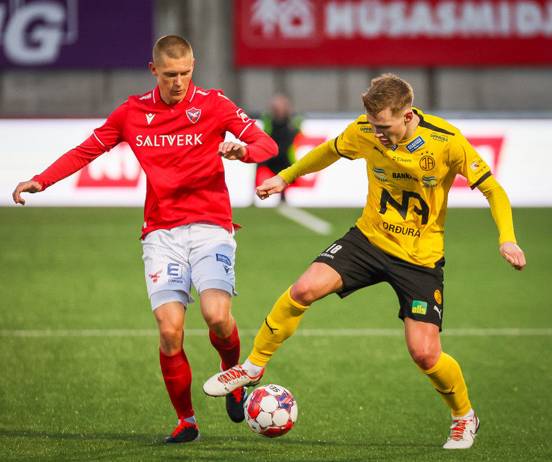 Myndaveisla: ÍA vann fyrsta leik Gylfa með Val