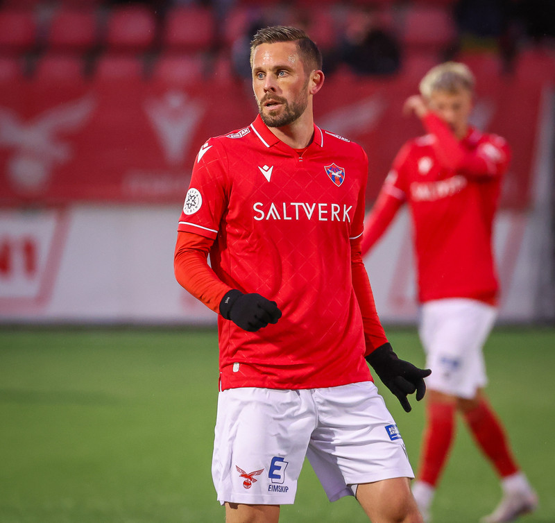 Myndaveisla: ÍA vann fyrsta leik Gylfa með Val