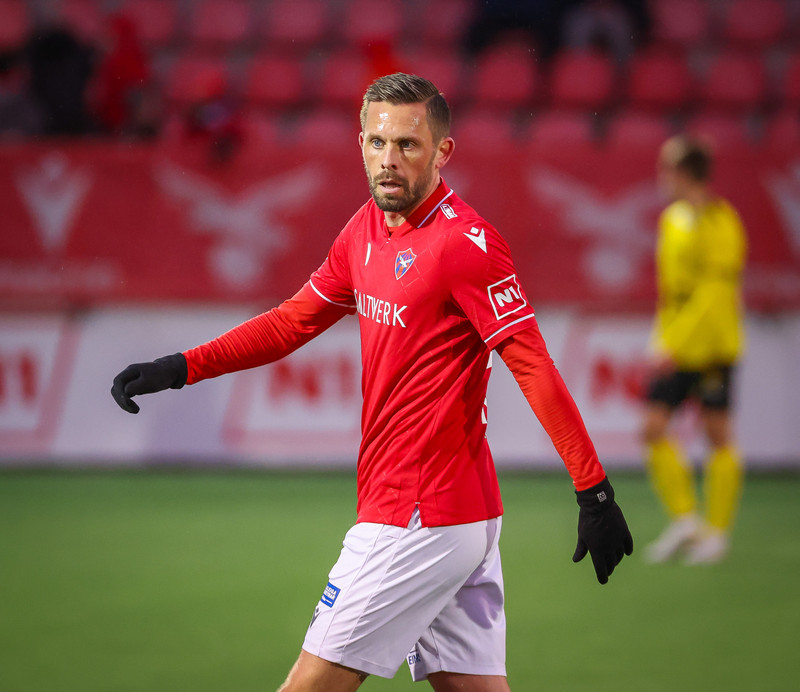 Myndaveisla: ÍA vann fyrsta leik Gylfa með Val