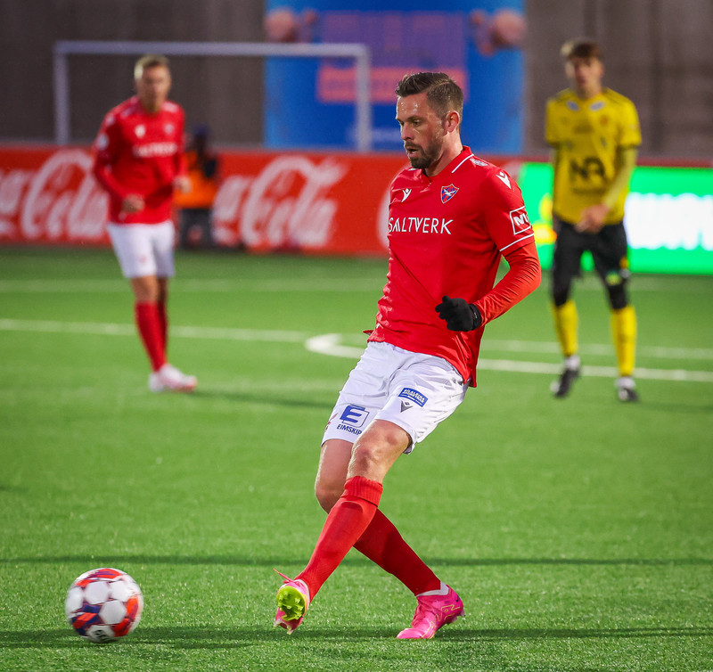 Myndaveisla: ÍA vann fyrsta leik Gylfa með Val