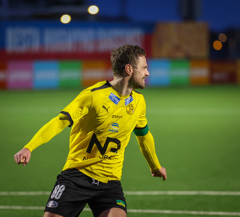 Myndaveisla: ÍA vann fyrsta leik Gylfa með Val