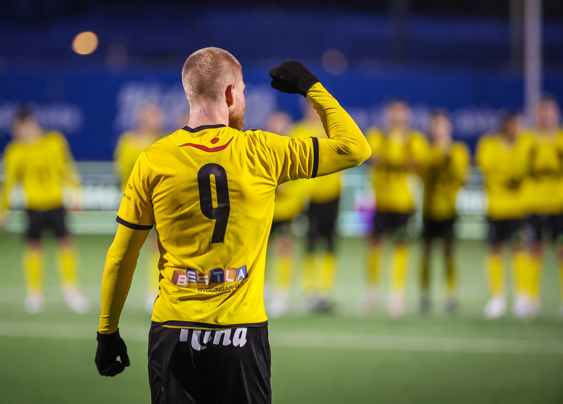 Myndaveisla: ÍA vann fyrsta leik Gylfa með Val