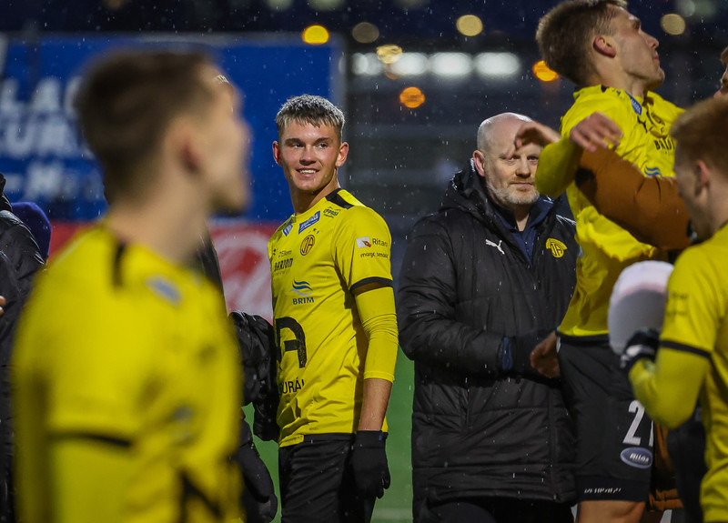 Myndaveisla: ÍA vann fyrsta leik Gylfa með Val