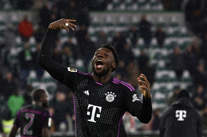 Alphonso Davies verður samningslaus næsta sumar.