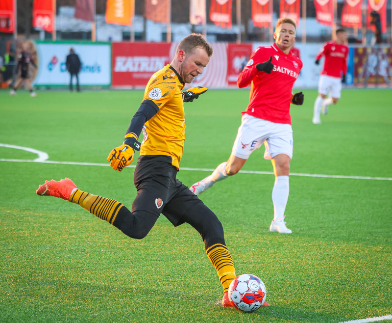 Myndaveisla: Víkingur meistari meistaranna eftir sigur á Val