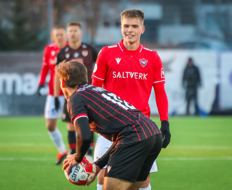 Myndaveisla: Víkingur meistari meistaranna eftir sigur á Val
