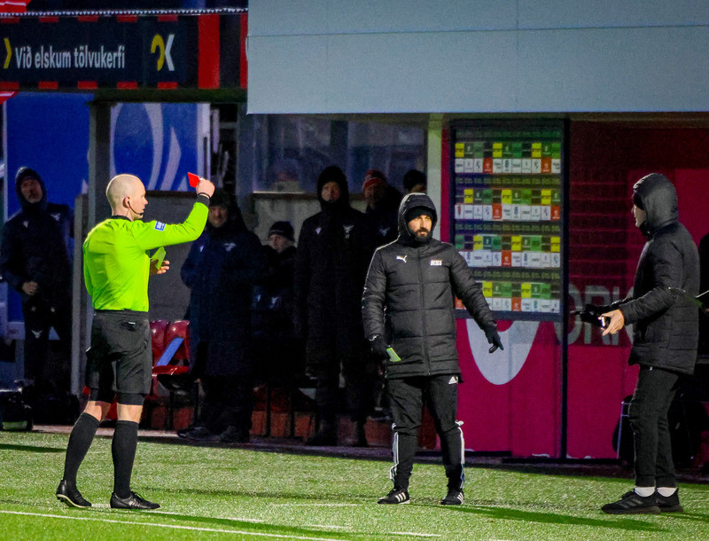 Myndaveisla: Víkingur meistari meistaranna eftir sigur á Val