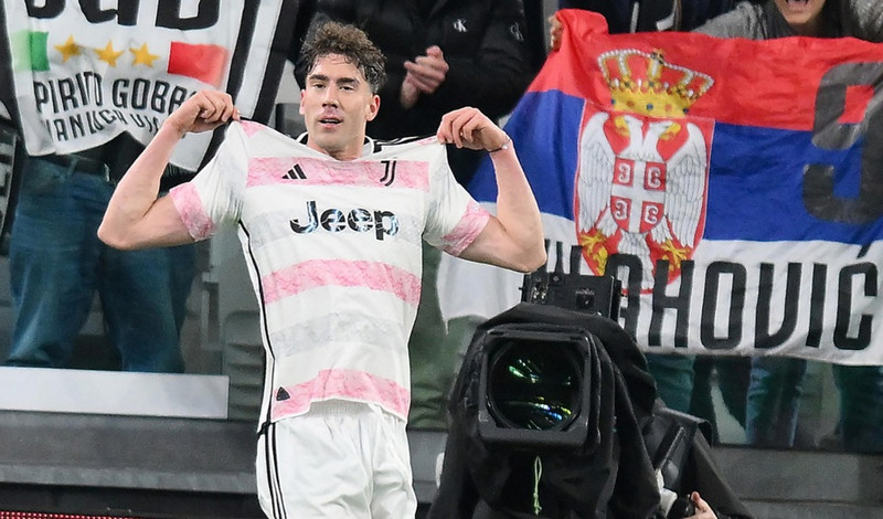 Ítalía: Juve bjargaði jafntefli í Cagliari - Albert í tapliði