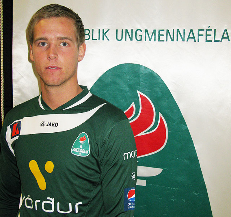 Viktor er uppalinn Bliki en spilar nú með HK.