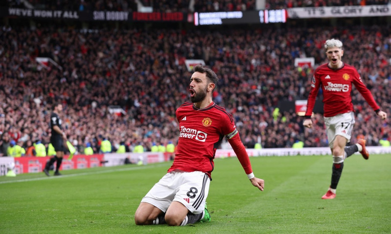 <b>Miðjumaður: Bruno Fernandes (Manchester United)</b> - Gaf hjarta og sál í leikinn gegn Bournemouth en það dugði þó ekki til sigurs.