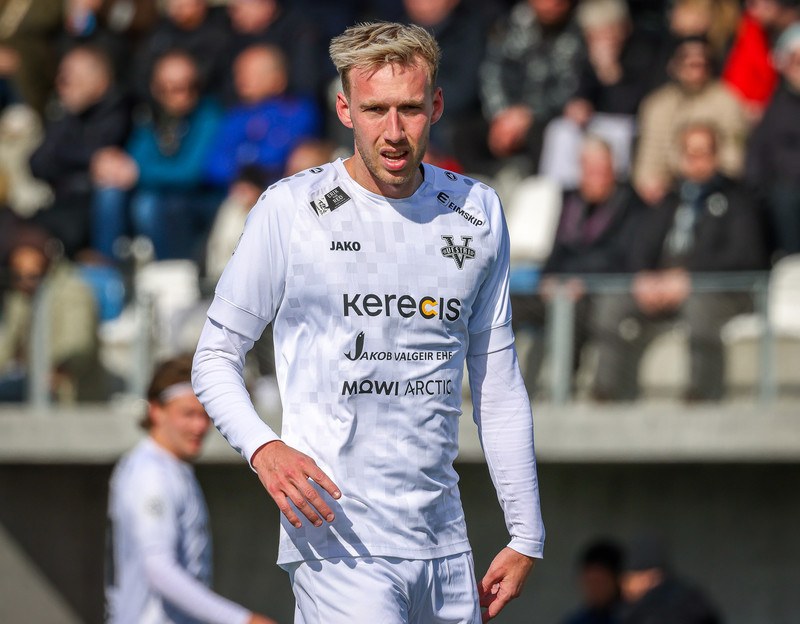 Pétur er 27 ára framherji sem hefur skorað 90 mörk í 259 KSÍ leikjum.
