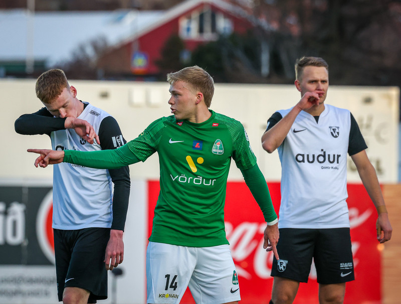 Grimsby nýtir sér undanþágu til að fá Jason