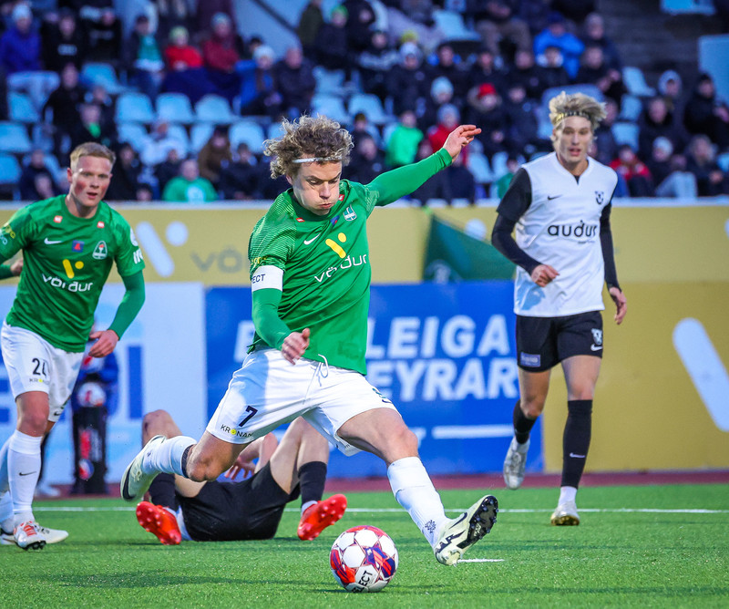 Besta deildin: Blikum mistókst að fara á toppinn - Fylkir áfram á botninum