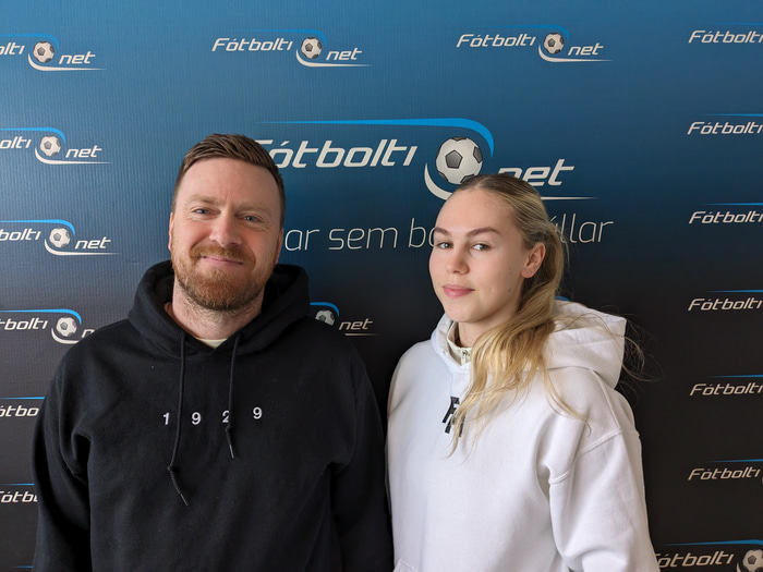 Guðni Eiríksson, þjálfari FH, og Valgerður Ósk Valsdóttir, lekmaður liðsins.