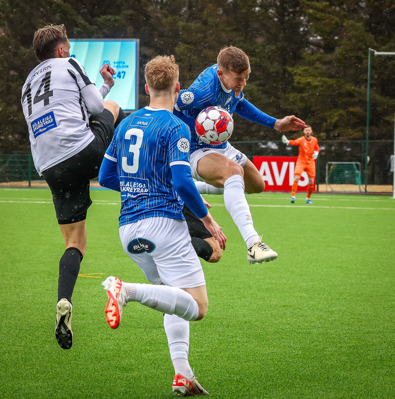 Blóðugur eftir samstuð við liðsfélaga