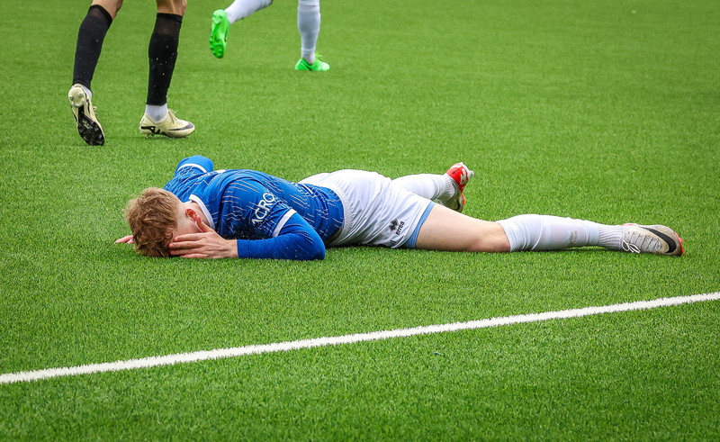 Blóðugur eftir samstuð við liðsfélaga