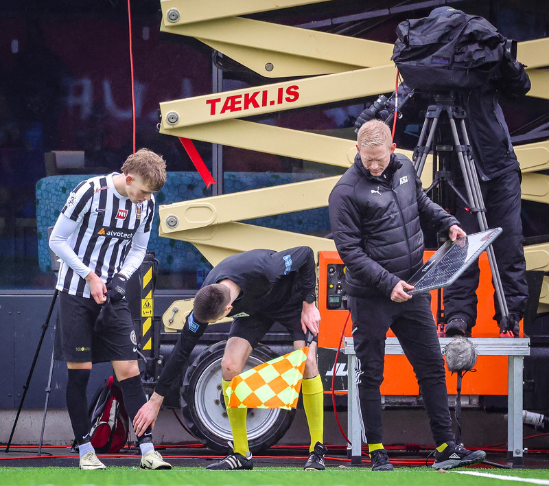 Legghlífar Rúriks voru svo litlar að þær bara sáust ekki