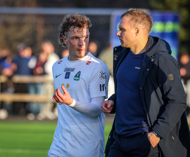 Höskuldur skoraði glæsilegt mark