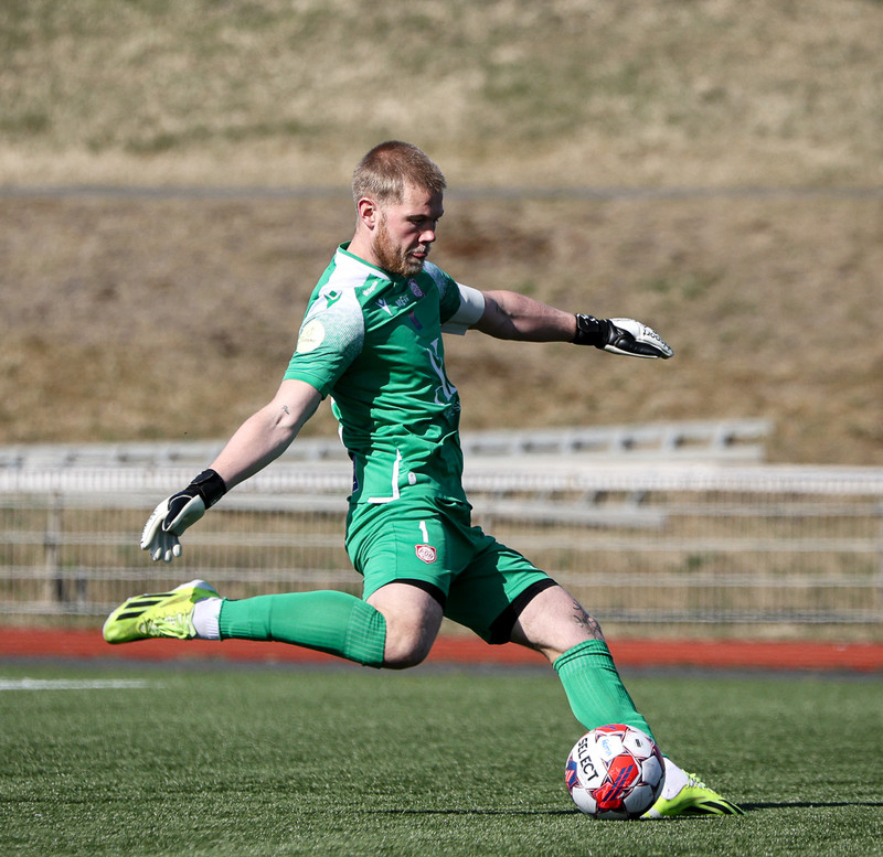 Aron Birkir Stefánsson er markvörður liðsins.
