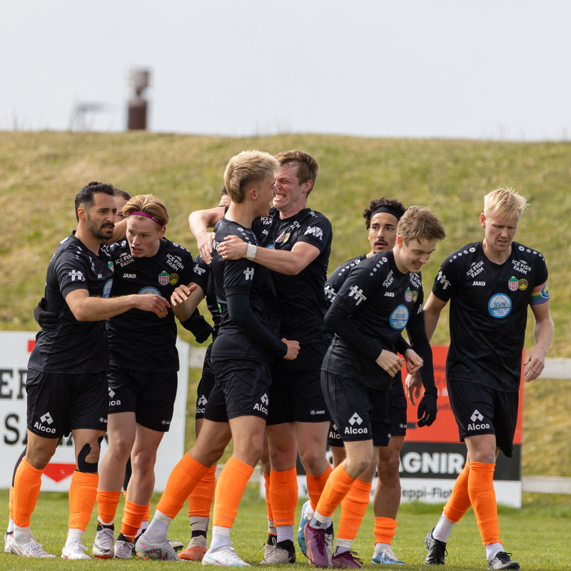 Höttur/Huginn vann Þrótt V.