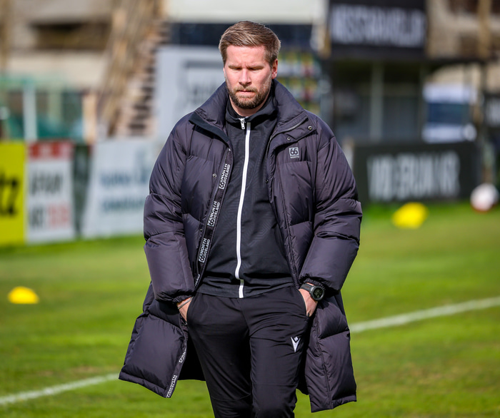 Eins og Ómar (þjálfari) er búinn að segja í viðtölum þá erum við loksins orðnir alvöru menn, viljum þetta virkilega