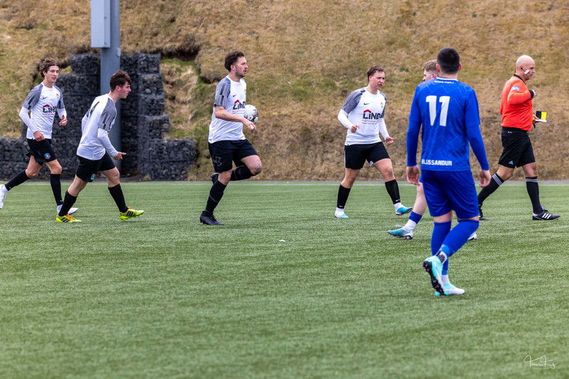 5. deild: Álafoss og Smári í sitthvort toppsætið