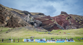 Seinkun á gúmmísendingu og ÍBV spilar lengur á...