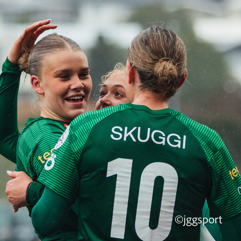 Breiðablik vann fyrsta leikinn 2-1.