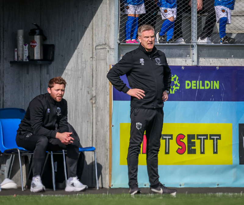 Fram spilaði 30. júní, 11. júlí en svo ekki fyrr en um næstu helgi.