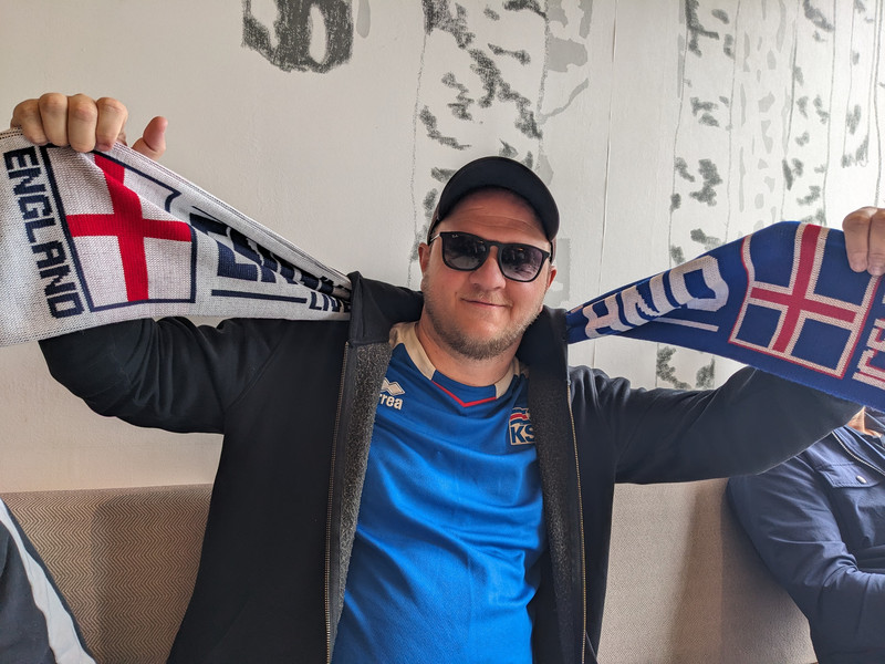 Valur Gunnarsson í stuði fyrir leikinn.
