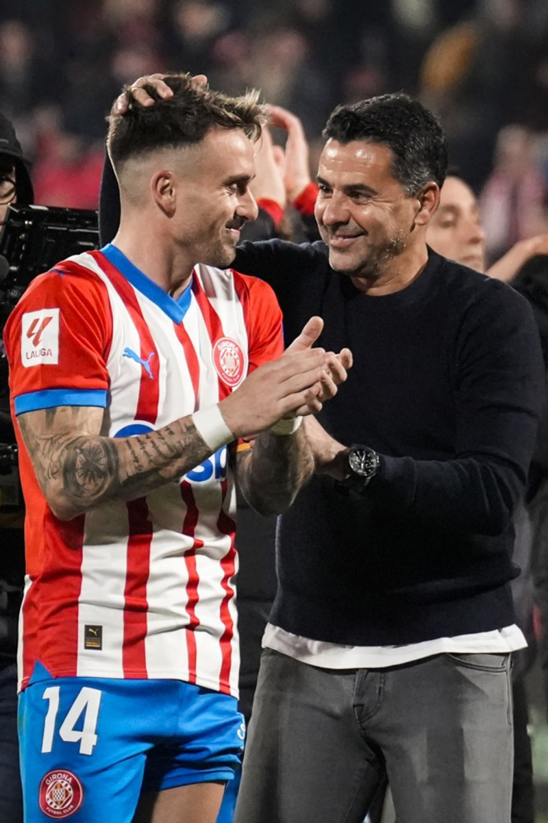 Míchel ráðinn til Ajax (Staðfest)