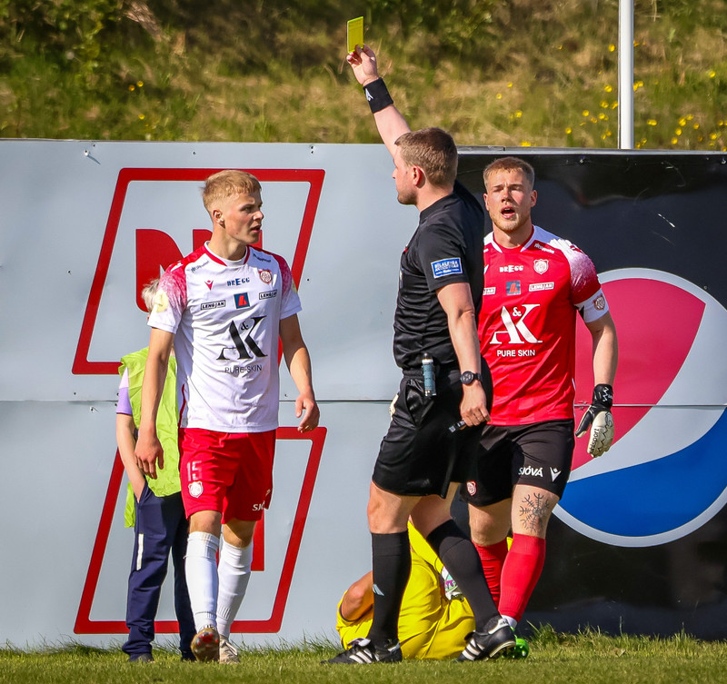 Myndaveisla: Fjölnir vann Þór í fyrsta grasheimaleiknum