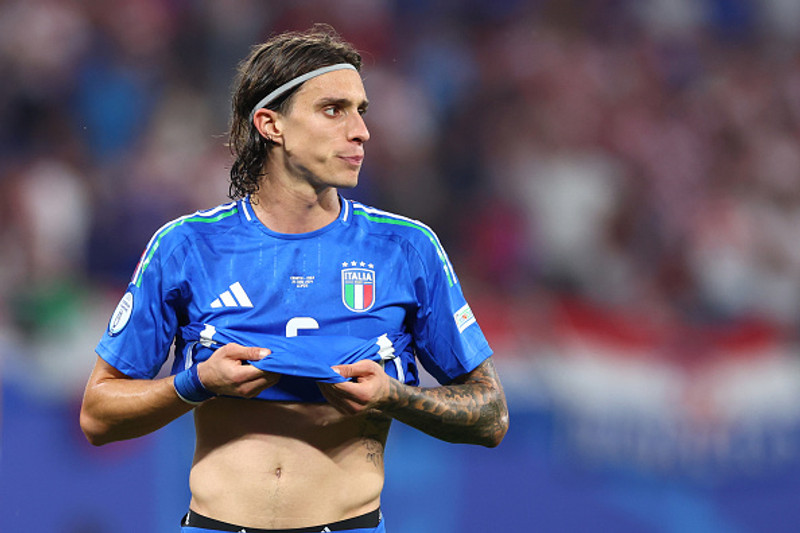 Óvíst hvort Calafiori fari til Arsenal