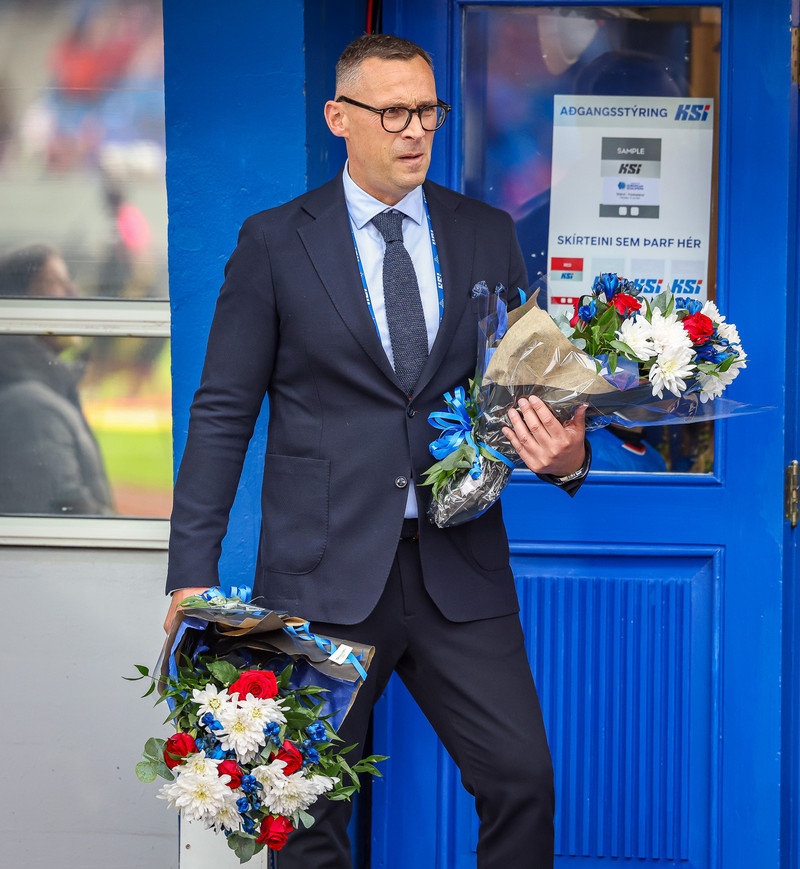 Jörundur Áki mætir í útvarpsþáttinn í dag