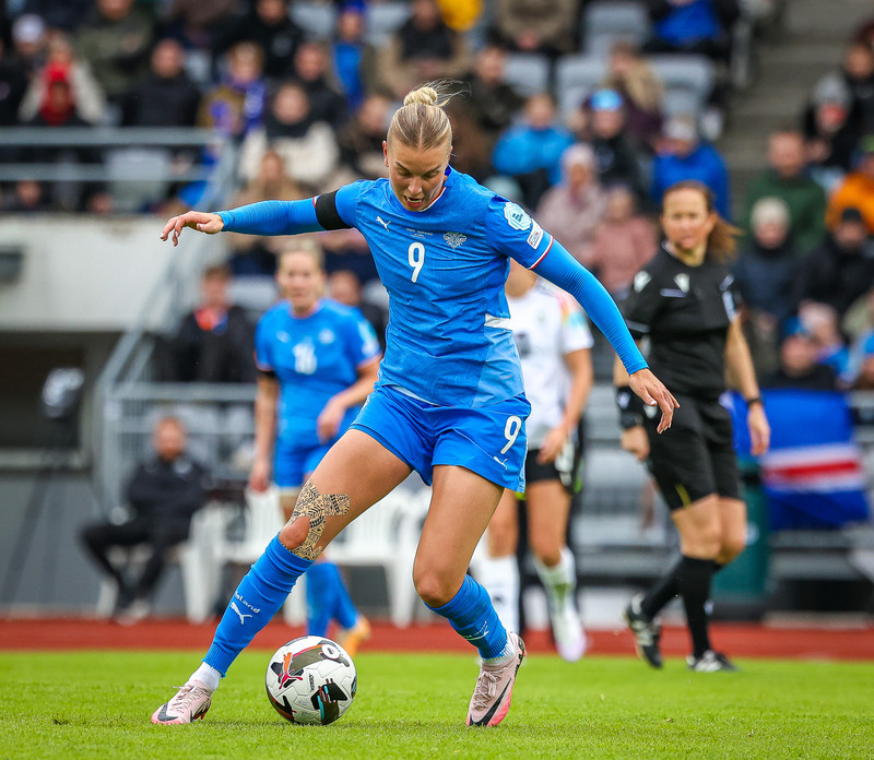 Diljá Ýr segir liðið þurfa að vera hugrakkara með boltann.