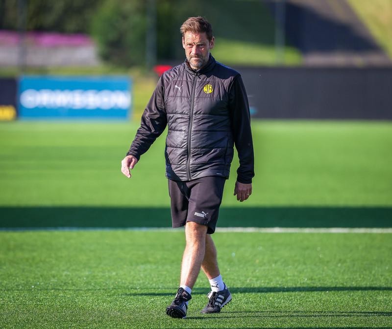 Jón Þór Hauksson þjálfari ÍA