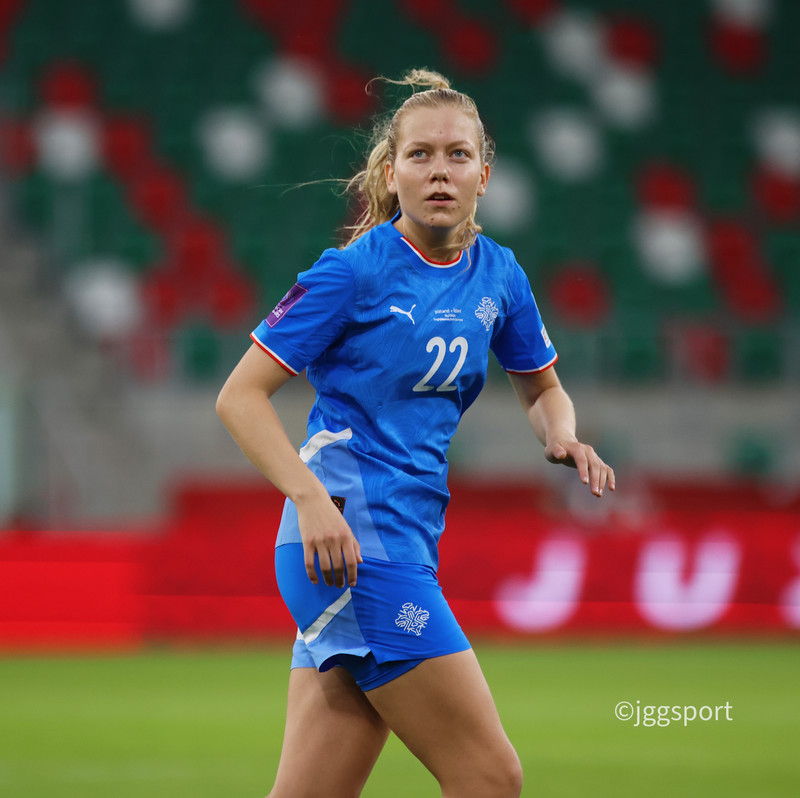 Amanda Andradóttir.