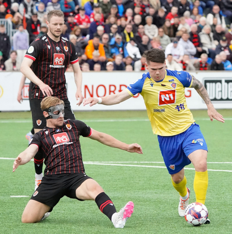 Myndaveisla frá sigri KA á Víkingum