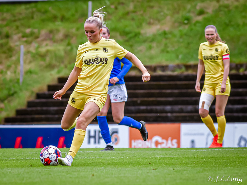 Myndaveisla: Stjarnan vann gulklædda FH-inga