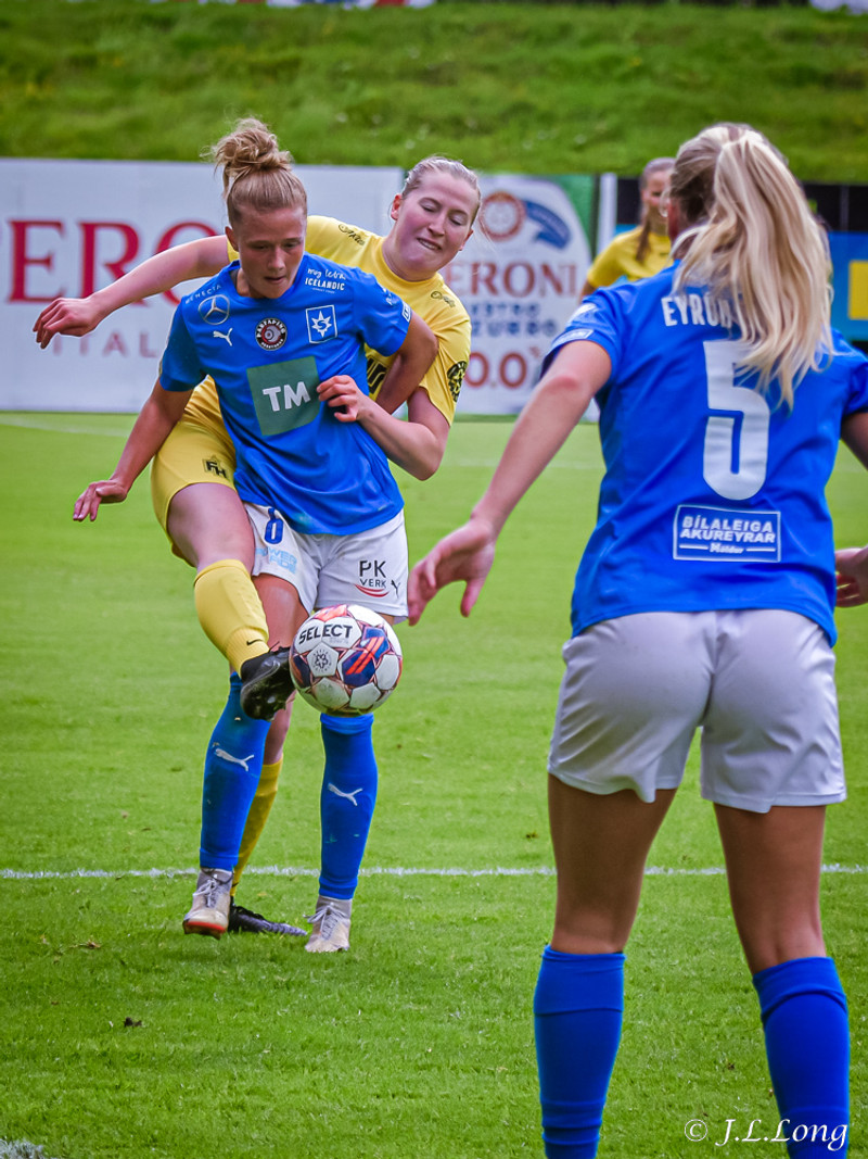Myndaveisla: Stjarnan vann gulklædda FH-inga