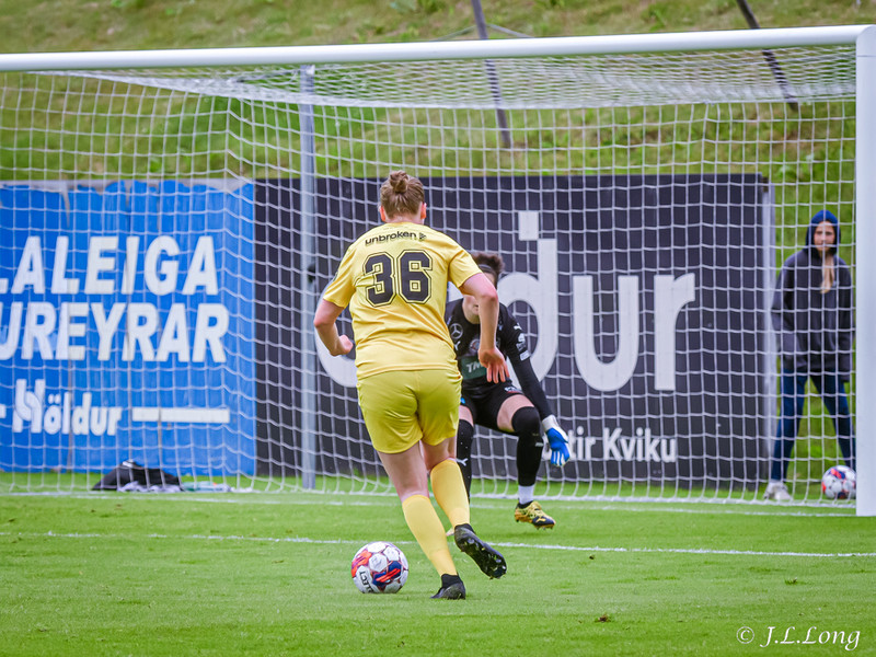 Myndaveisla: Stjarnan vann gulklædda FH-inga