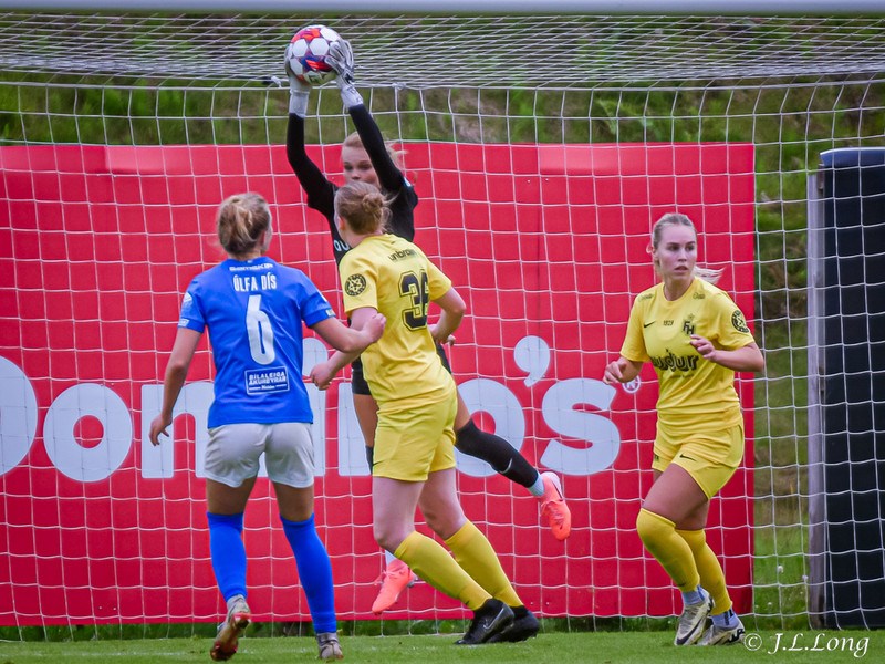 Myndaveisla: Stjarnan vann gulklædda FH-inga