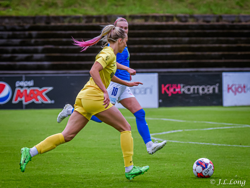 Myndaveisla: Stjarnan vann gulklædda FH-inga