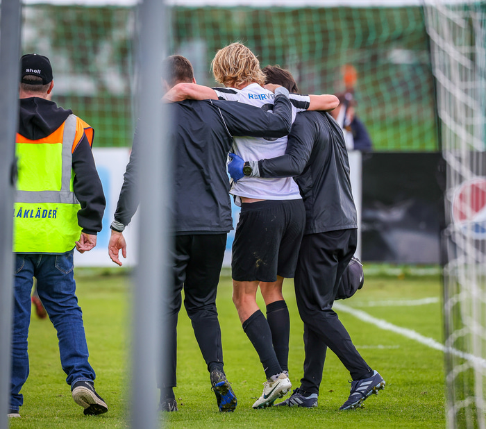 Stefán Árni meiddist í leiknum gegn KA.