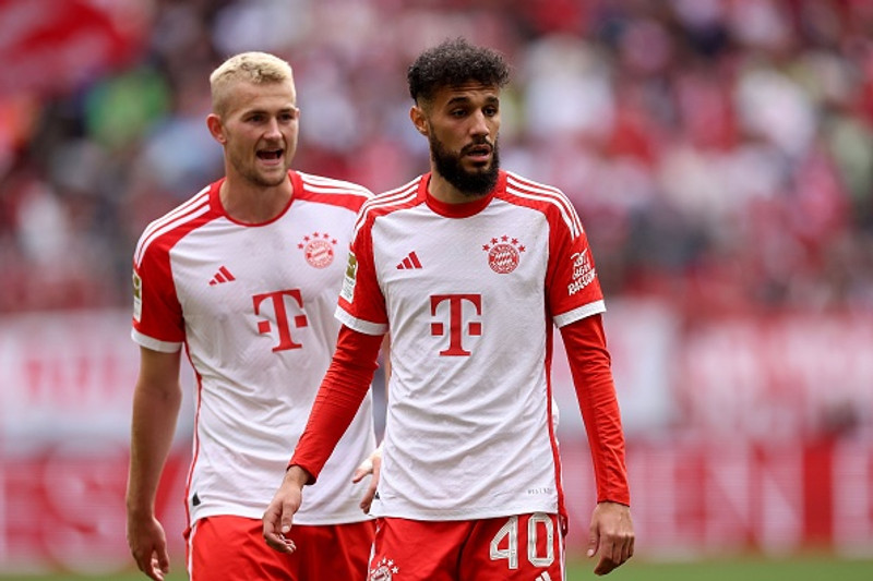 Matthijs de Ligt og Noussair Mazraoui.