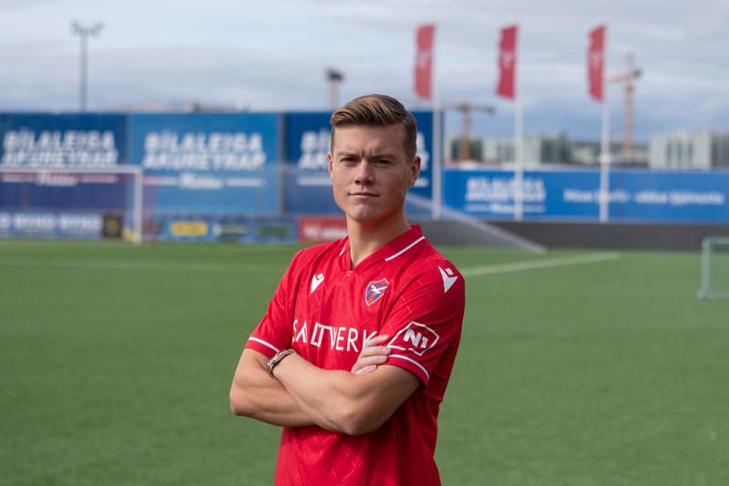 Albin Skoglund er kominn í Val.